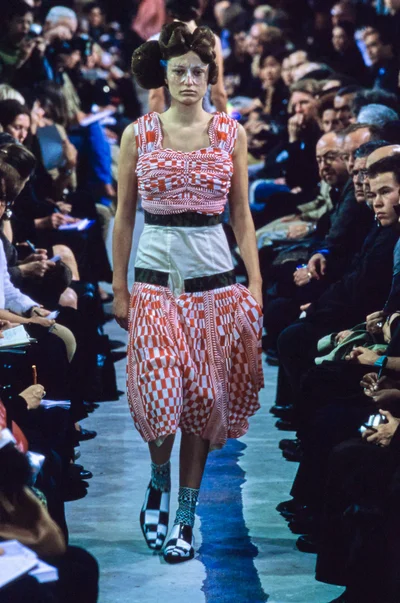 Look 11